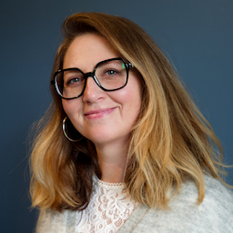 Portrait de Carole Ferchaud kinésiologue à Niort